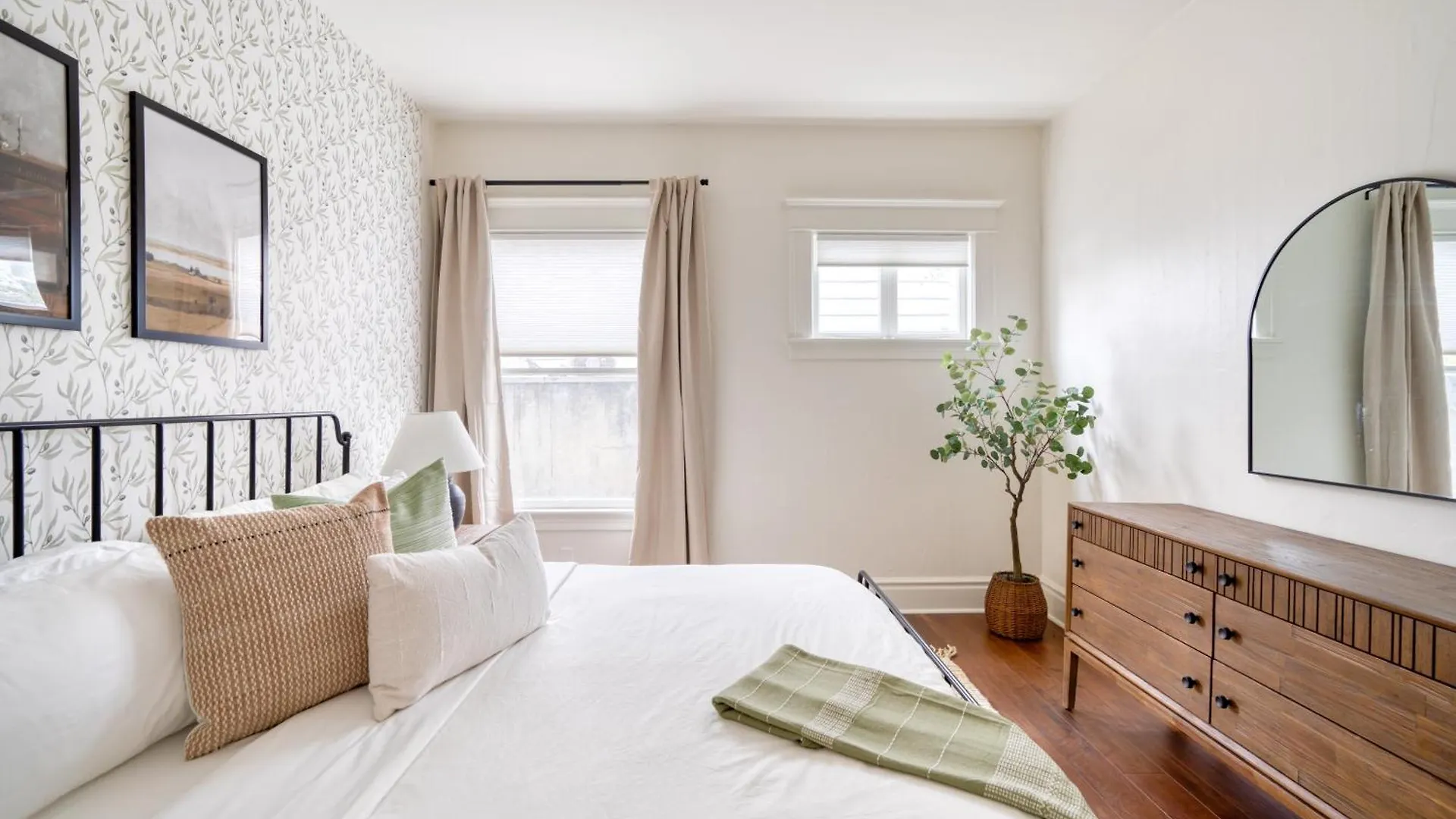 Apartment Stay Portland - Renewed Classic Craftsman In Se - 95 Walkscore United States