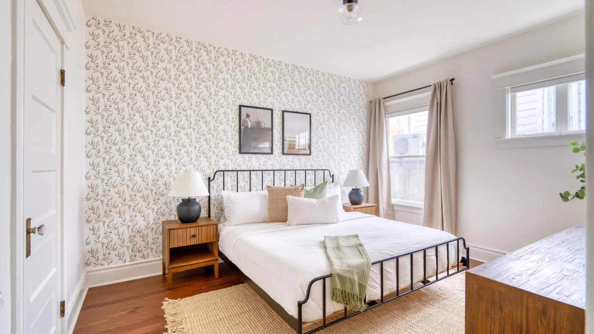 Apartment Stay Portland - Renewed Classic Craftsman In Se - 95 Walkscore United States
