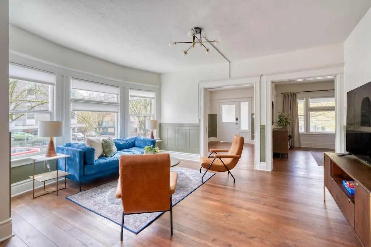 Apartment Stay Portland - Renewed Classic Craftsman In Se - 95 Walkscore